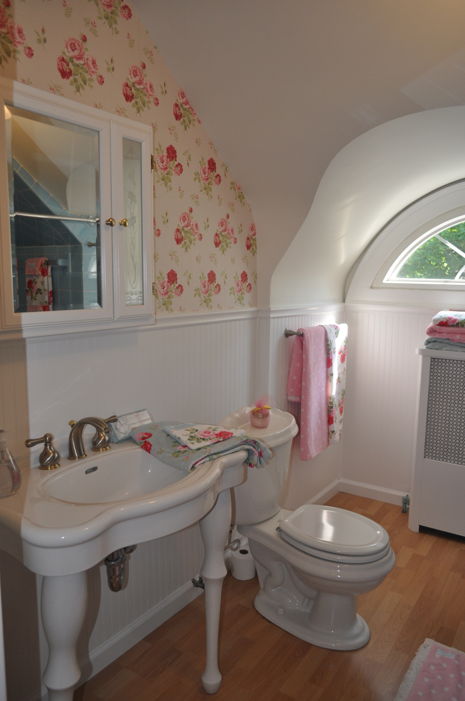 20 Perfect Vintage Look Bathroom Tile Samples - Interior Design ...