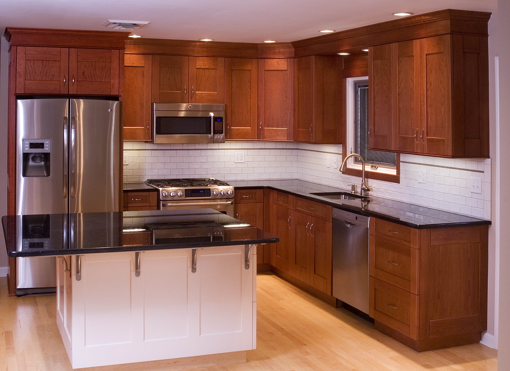 10x10 kitchen cabinet design