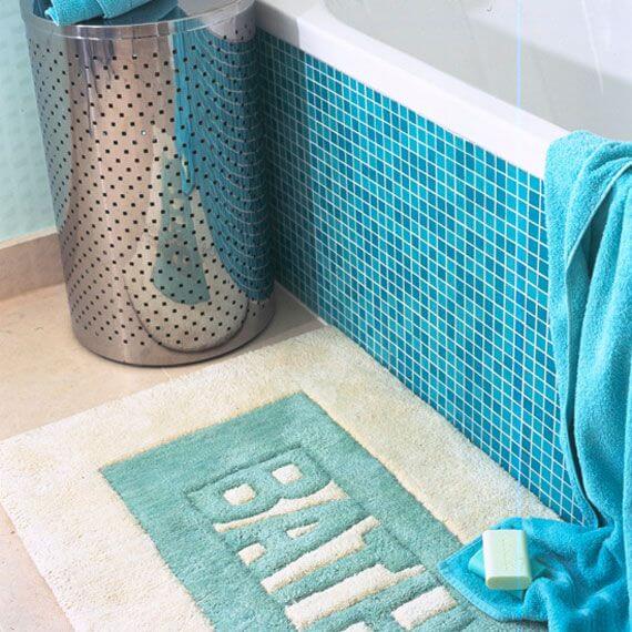 Blue Aqua Small Bathroom decor mod