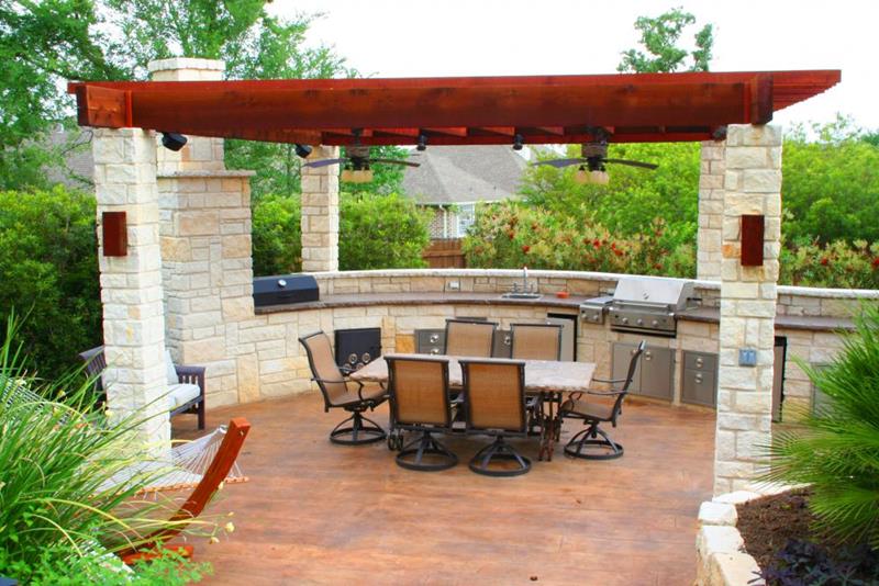 47 Outdoor Kitchen Designs and Ideas-40