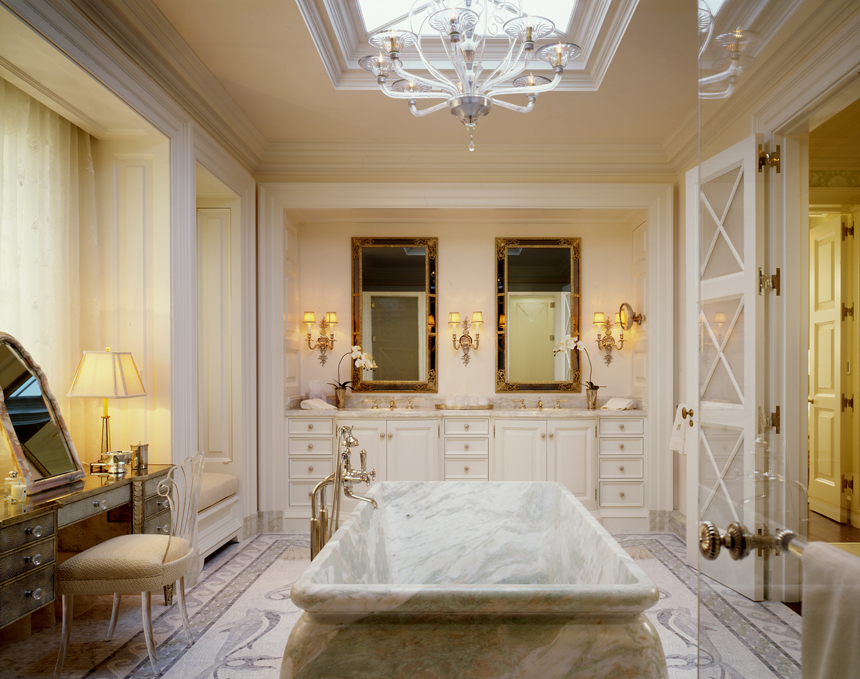 Fabulous Bathroom VAnity Tub Luxury Chandelier Interior Design Ideas