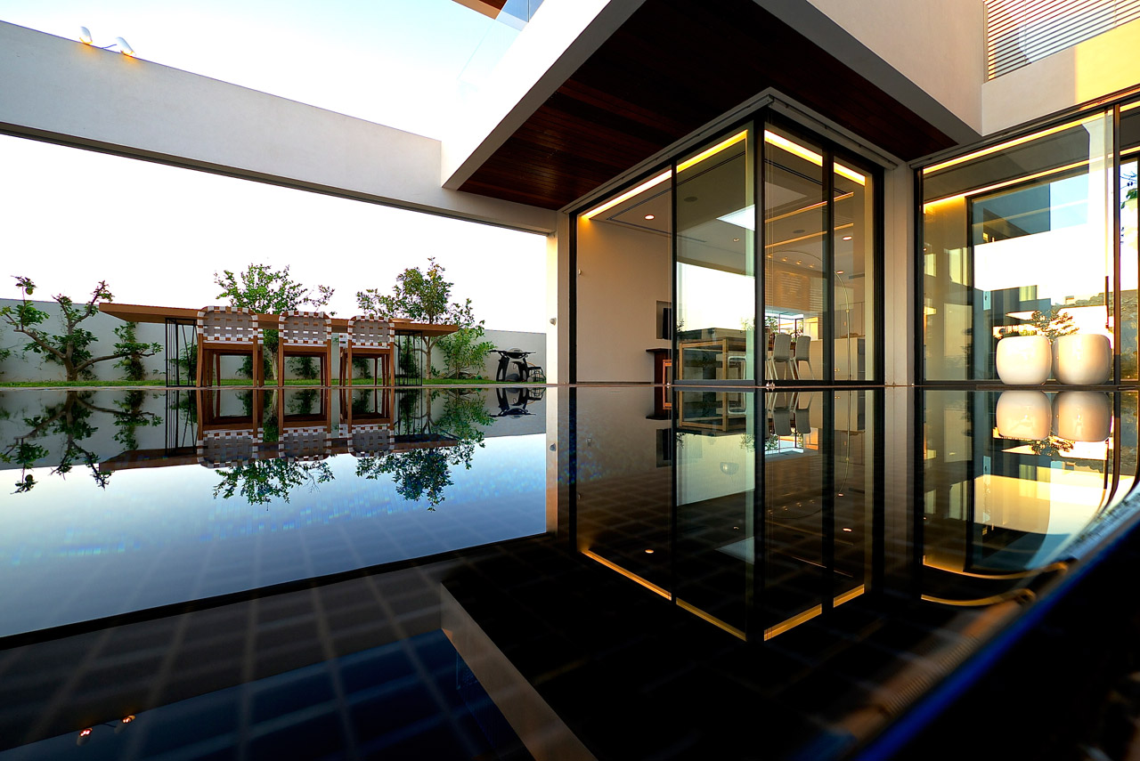 Modern Luxury Villas Designed By Gal Marom Architects 28