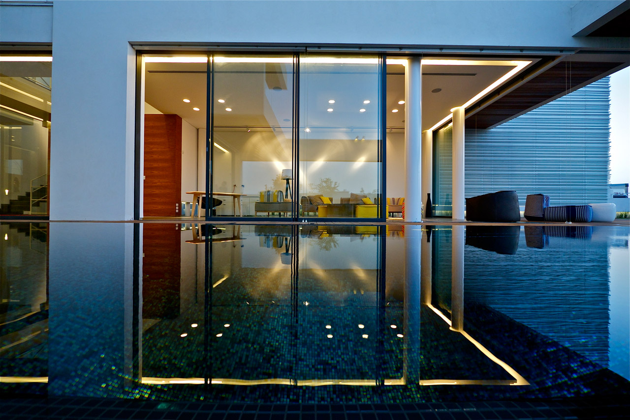 Modern Luxury Villas Designed By Gal Marom Architects 32