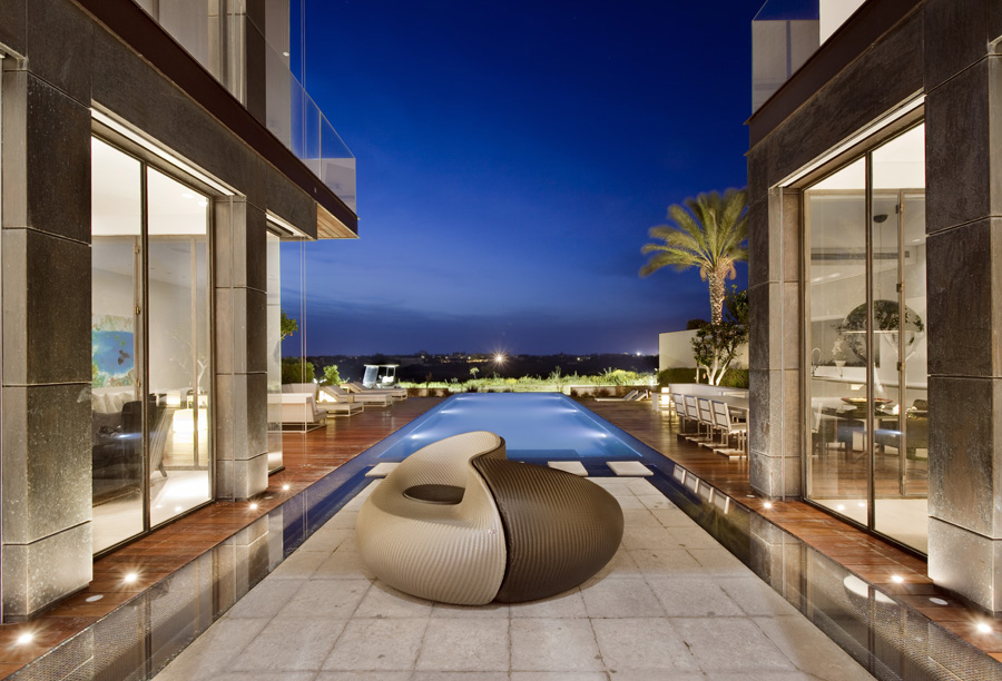Modern Luxury Villas Designed By Gal Marom Architects 37