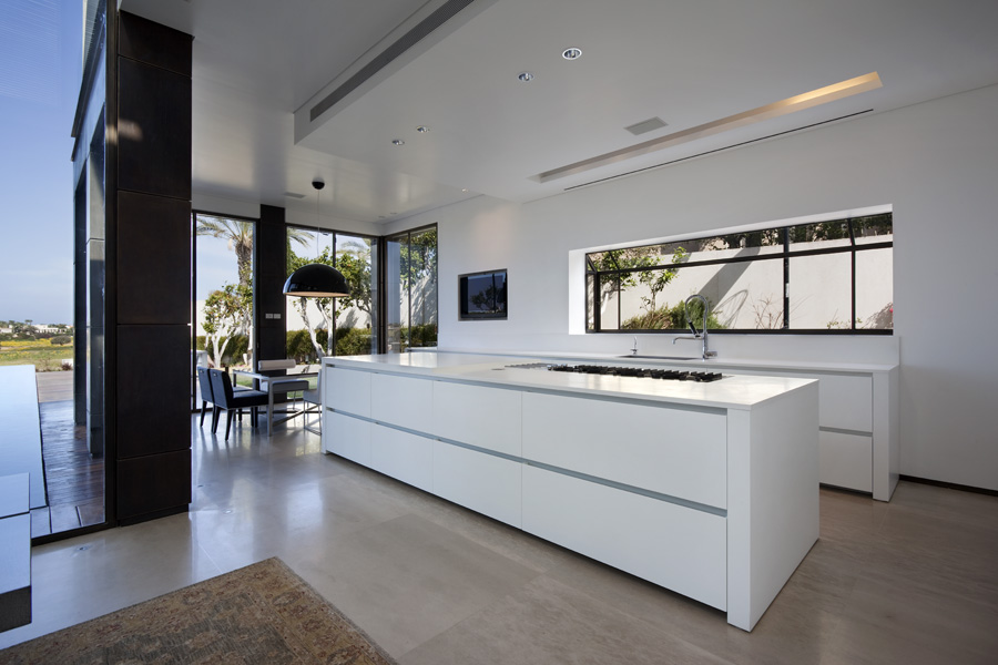 Modern Luxury Villas Designed By Gal Marom Architects 41