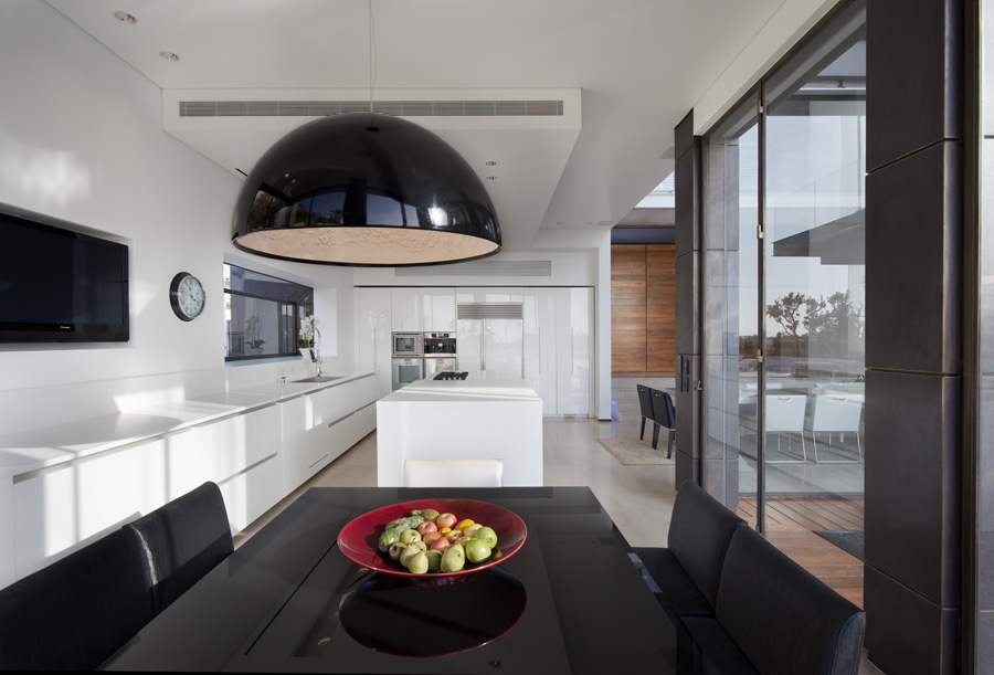 Modern Luxury Villas Designed By Gal Marom Architects 42