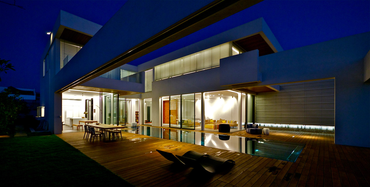 Modern Luxury Villas Designed By Gal Marom Architects 8