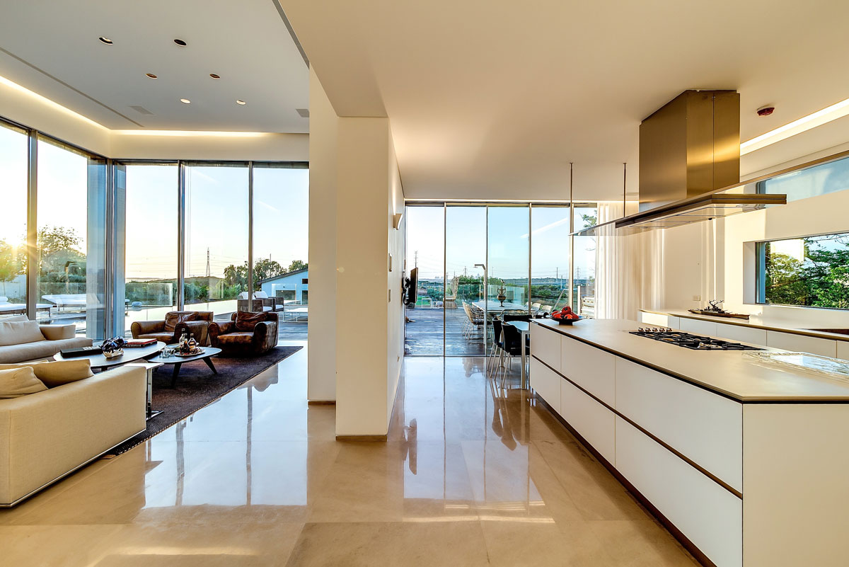 Modern Luxury Villas Designed By Gal Marom Architects 10