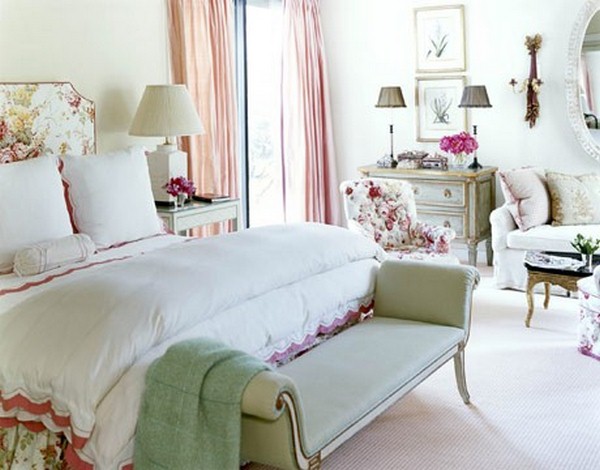 white romantic bedroom design vintage style
