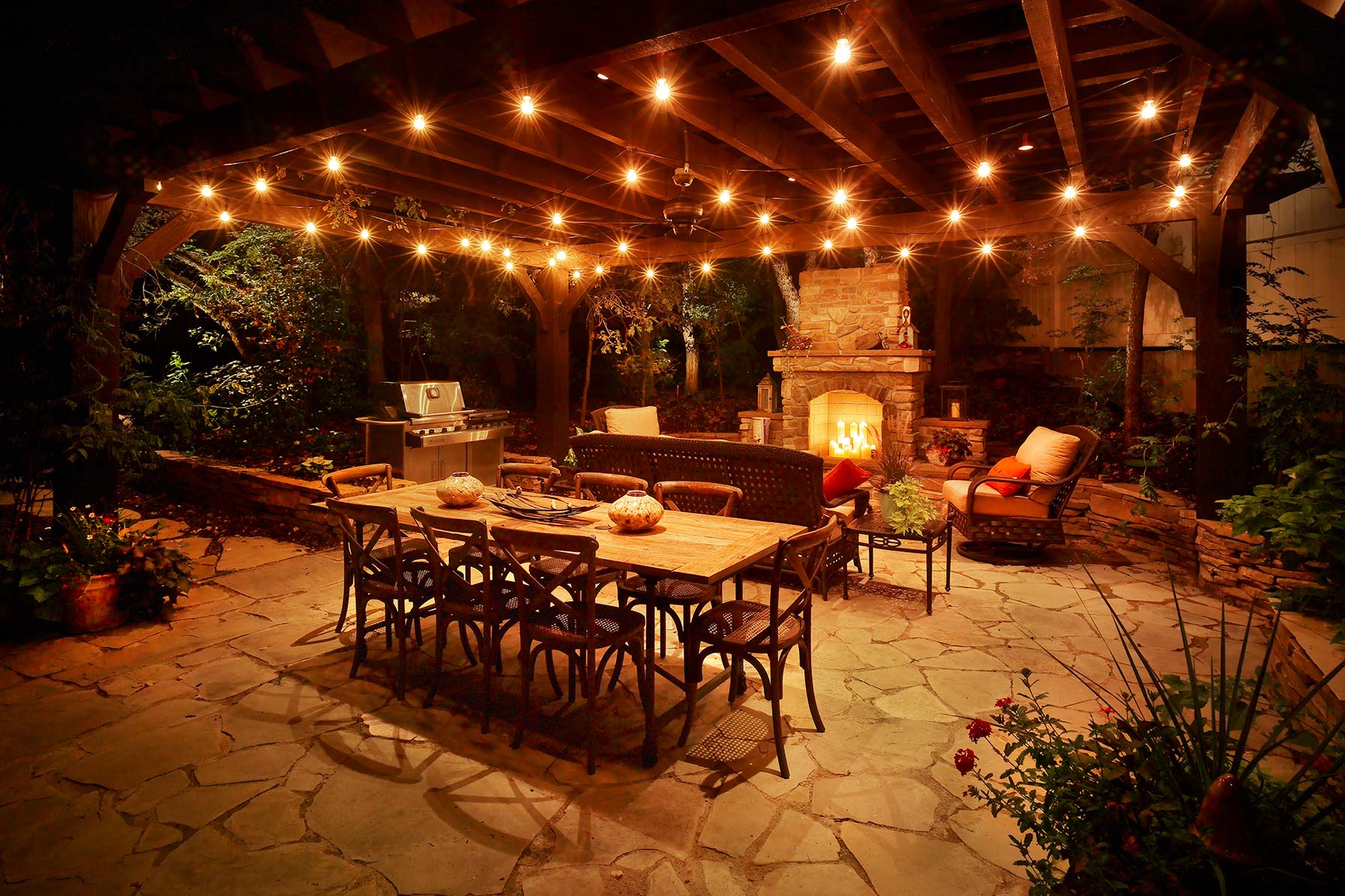 18 patio lighting strings for your prfect backyard