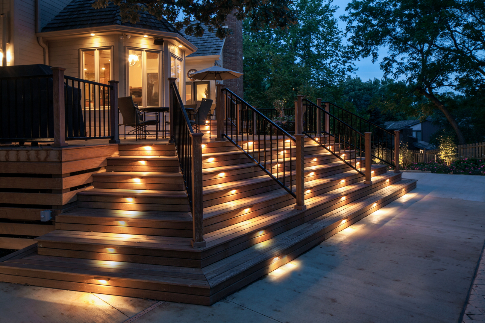 Sample Of Deck Lighting With Low Voltage Lamp
