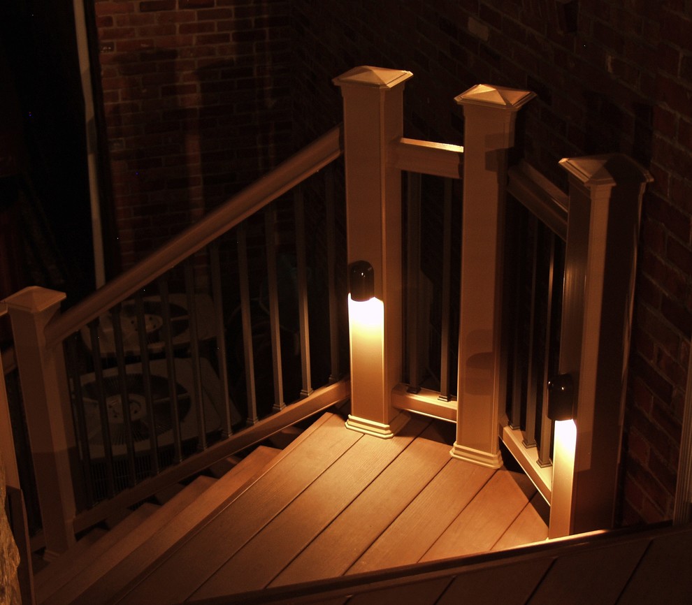 Simple Idea For Wooden Deck.