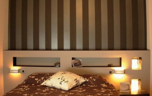 Stripes wall behind bed headboard bed brown