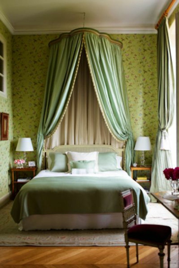 green wall design for bedroom aristocratic look