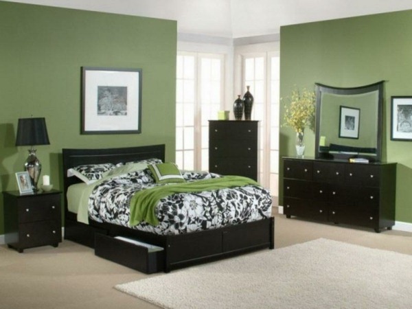 green wall design for bedroom luxurious