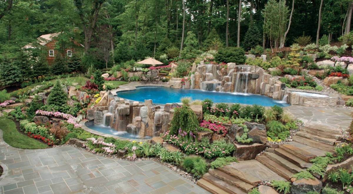 7 - luxury backyard landscaping plans