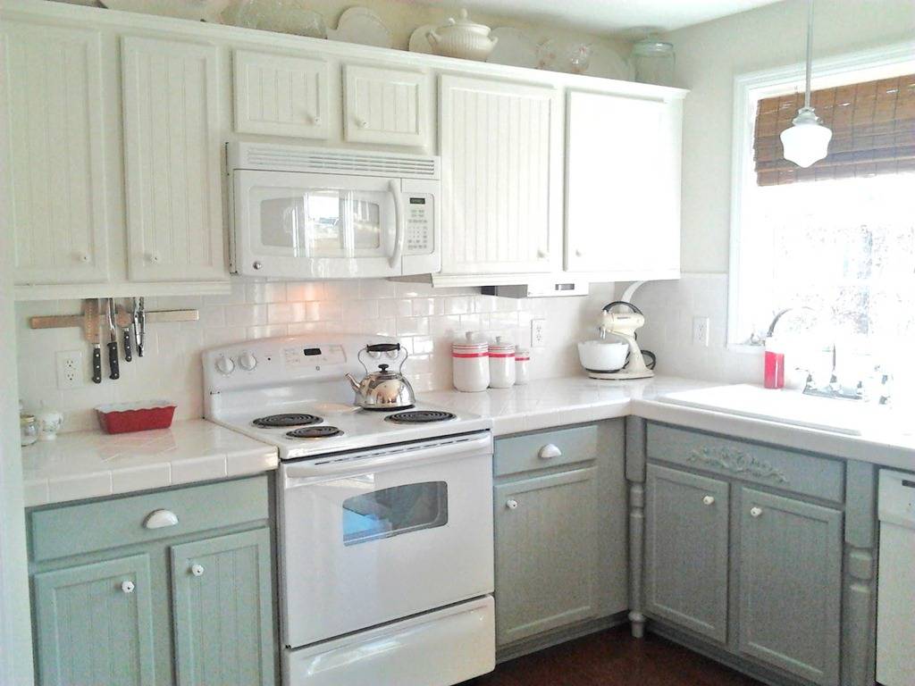 8 - cute bright small kitchen ideas with homey kitchen concept design and fancy white backsplash design