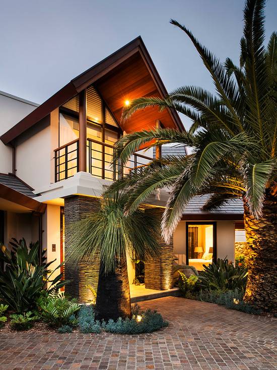 Contemporary exterior design photo