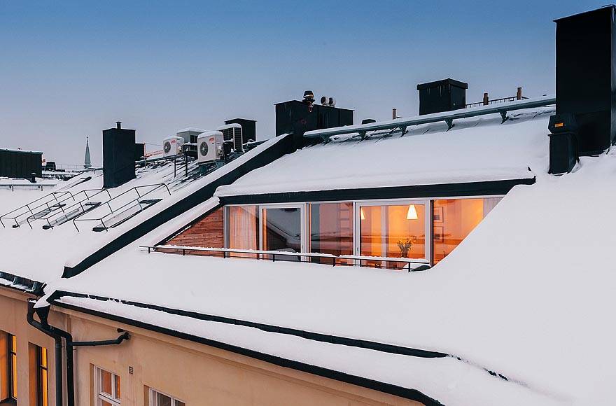 balcony roof window