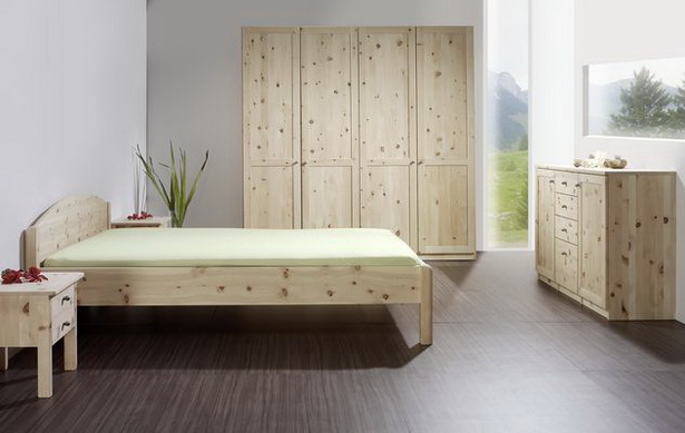 Bedrooms design in pine wood (3)