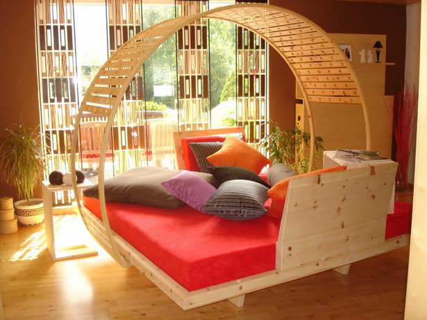 Bedrooms design in pine wood (4)