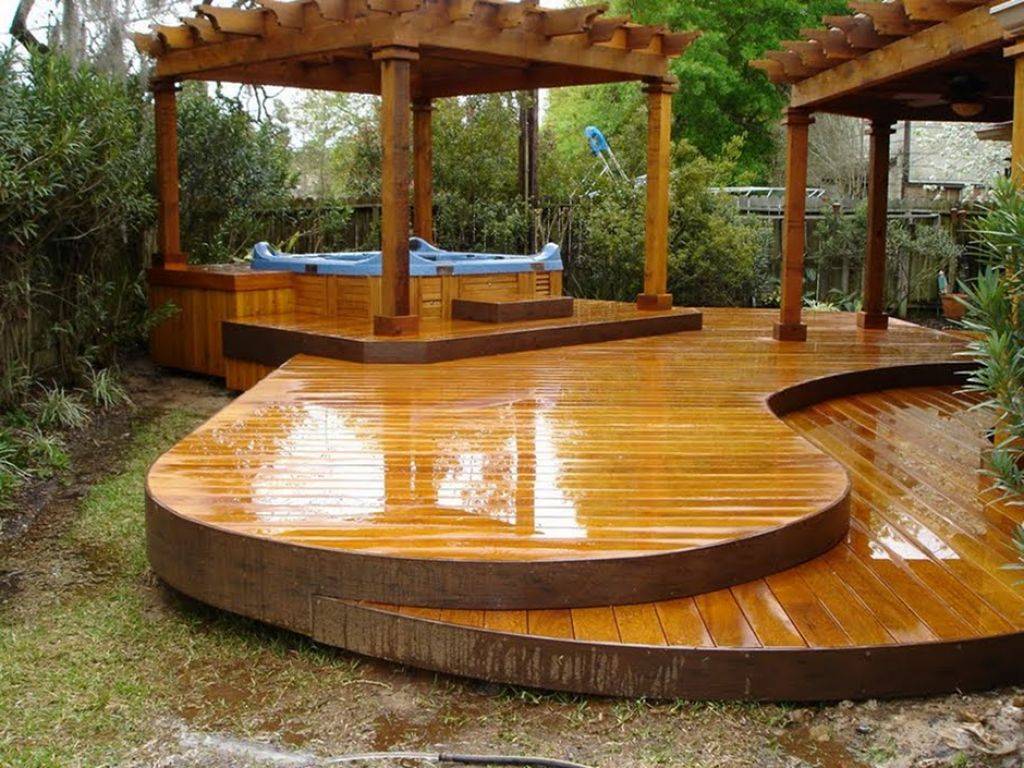 deck and hot tub