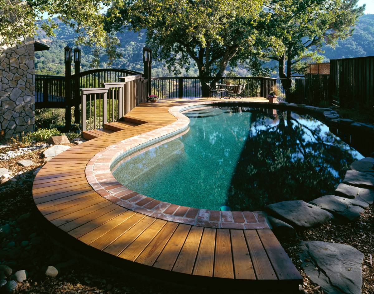 deck designs with pool 2