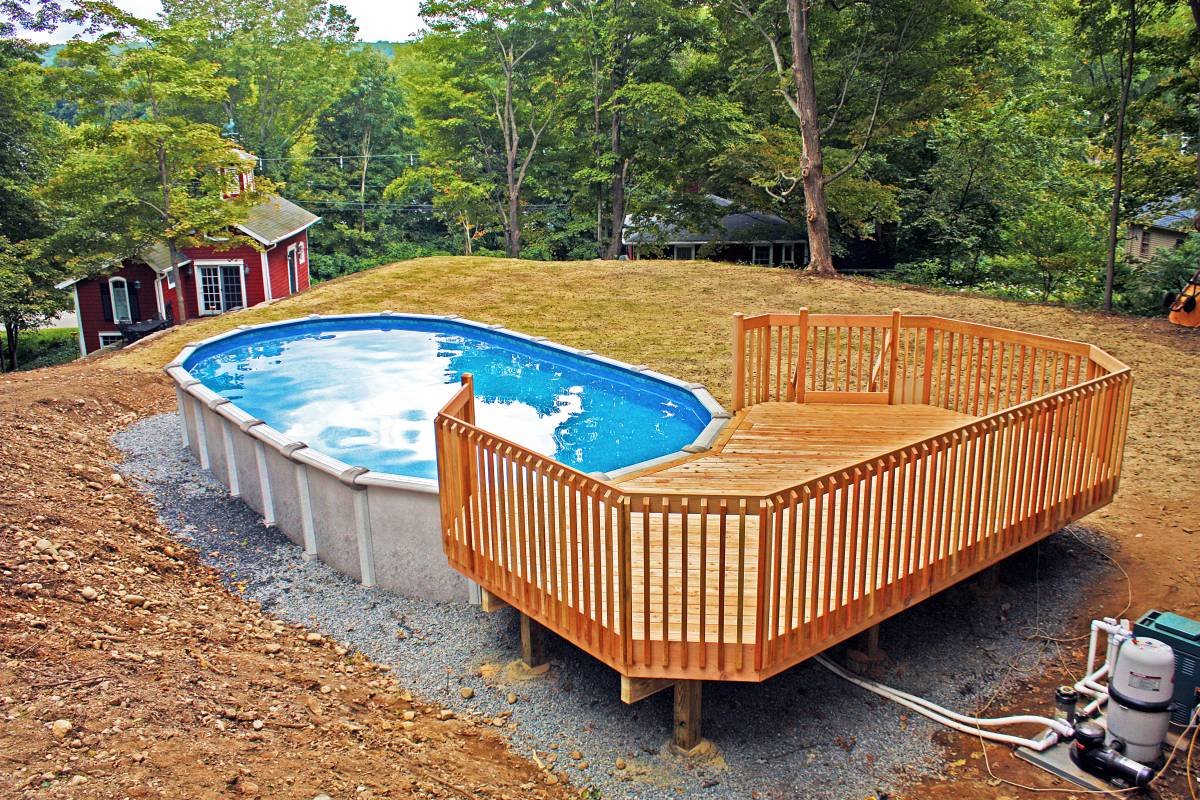 deck with pool 1