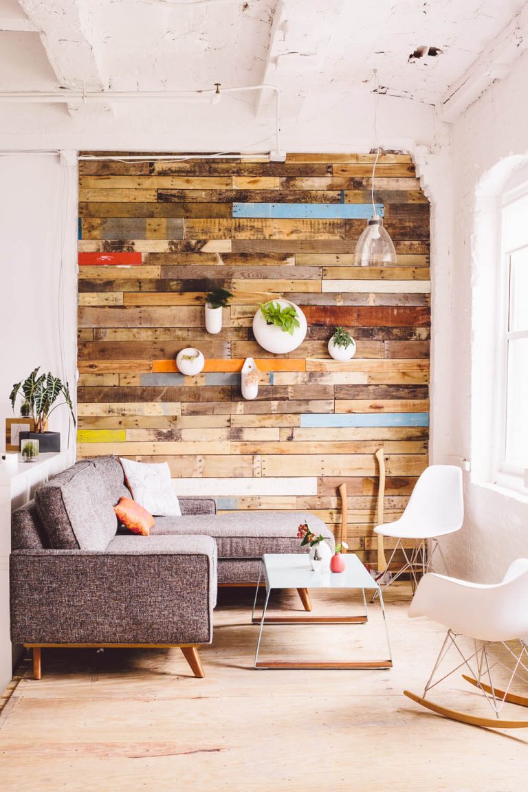8 Tips How to Decorate with Reclaimed Wood - Interior Design Inspirations