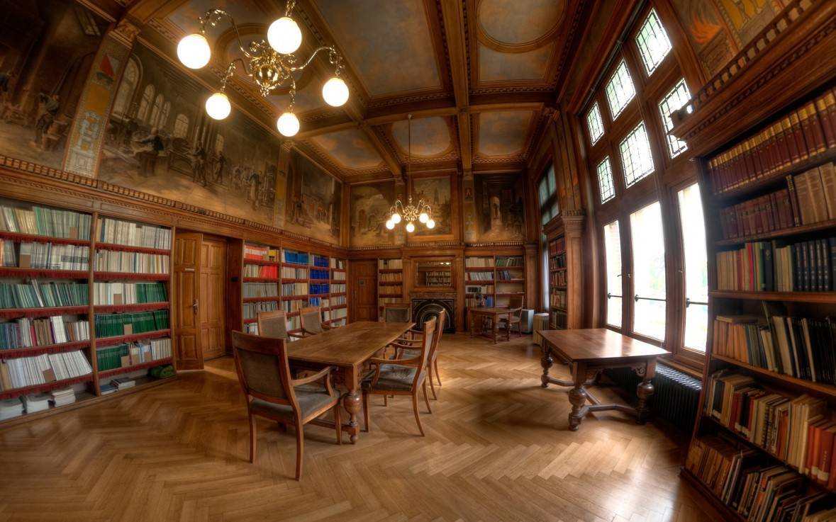 old vintage home library design with antique chandelier lighting design and vintage wooden wall bookcases