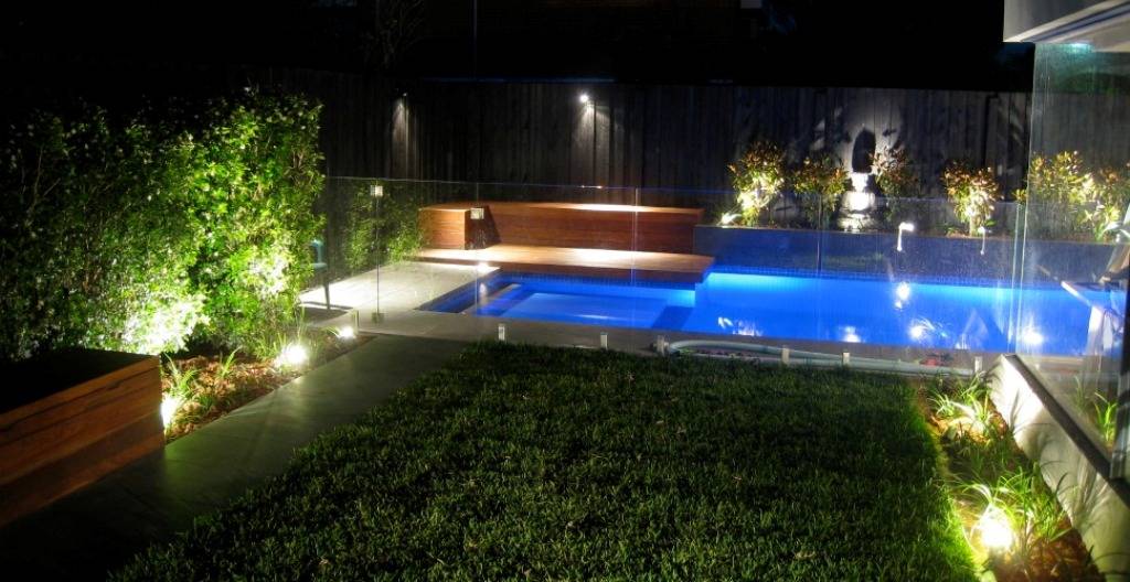 Best Outdoor Lighting Ideas For Pool Or Mini Lake From Whole World