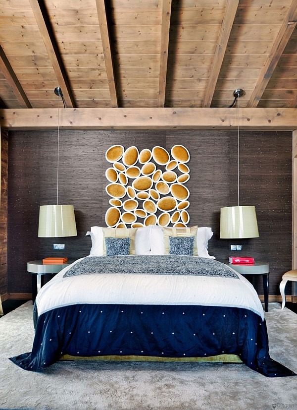 Rustic bedroom interior design modern table lamps ceiling beams