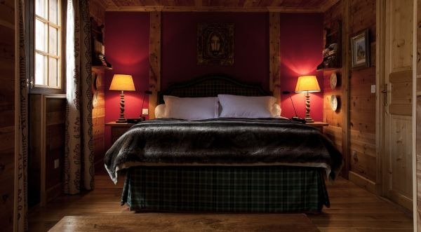 Rustic bedroom interior design luxury skila varappe table lamps