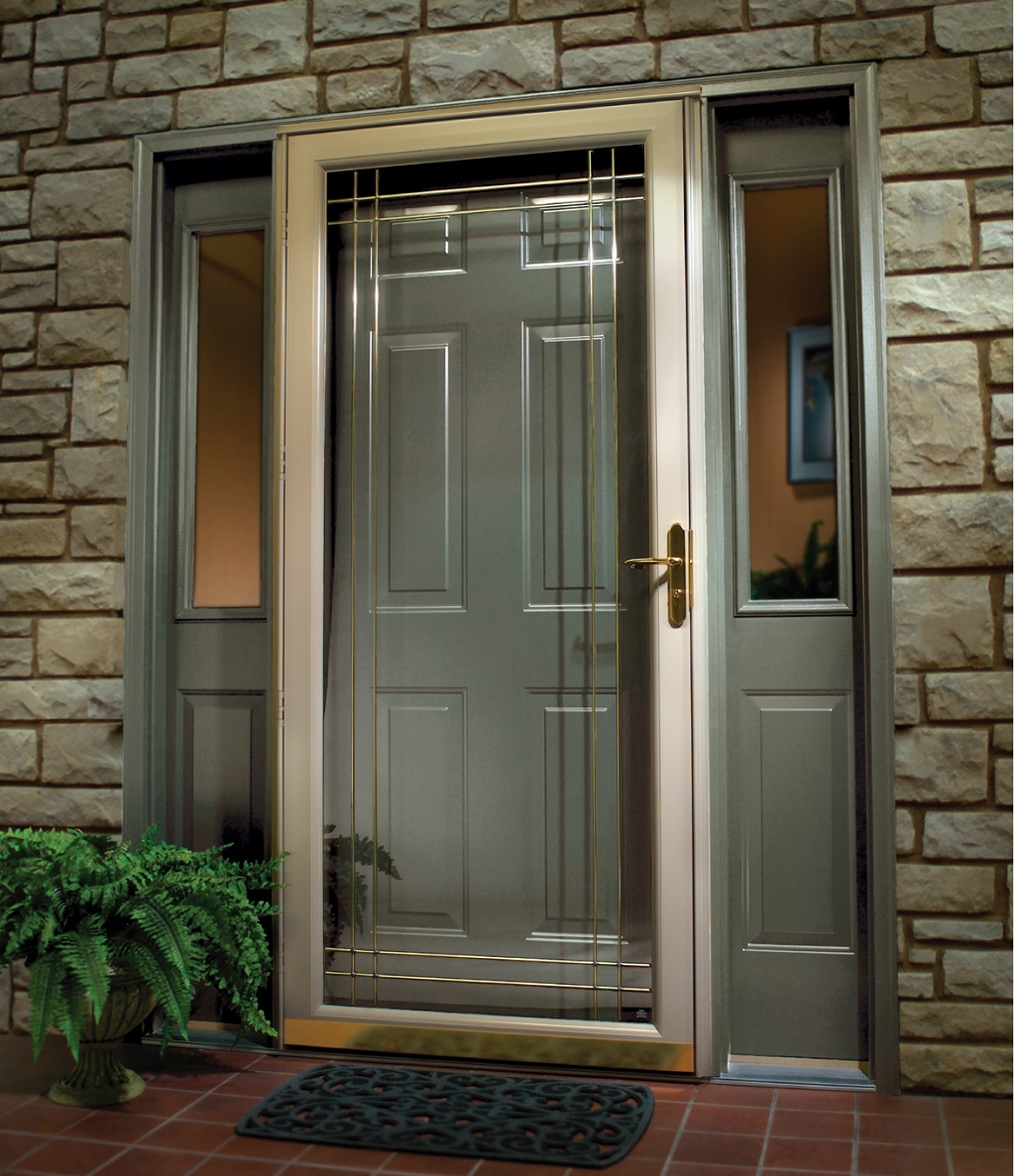 exterior front doors with sidelights