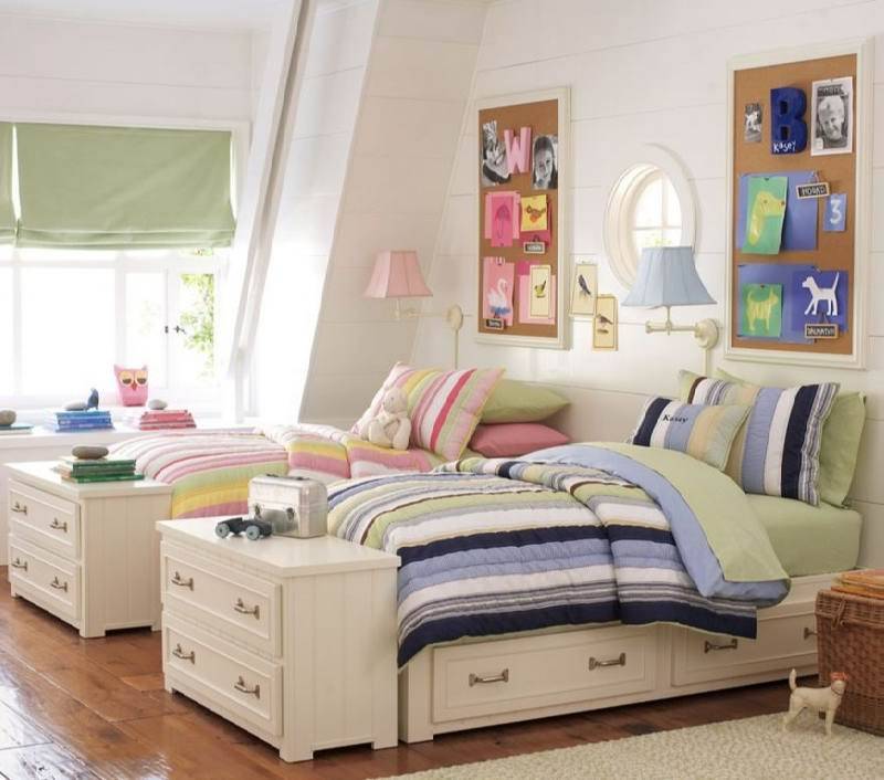 Maximize the storage space in bedroom 