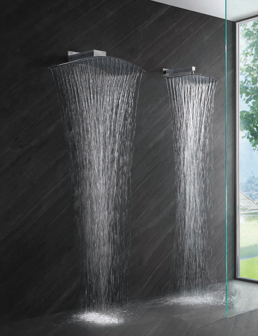 unique-rain-shower-head-pluvia-tender-1.jpg