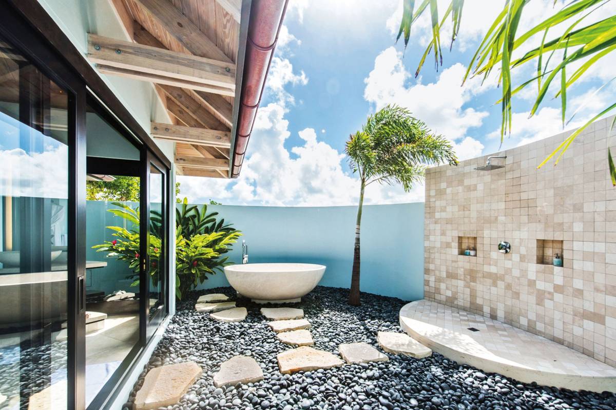 Outdoor bathroom the trident hotel jamaica