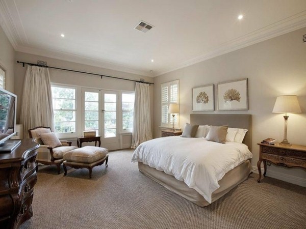 combine white and brown in the bedroom