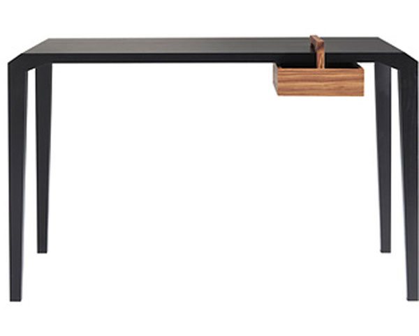 francois azambourg villa rose 35 Super Modern Office Desk Designs - Designs Mag