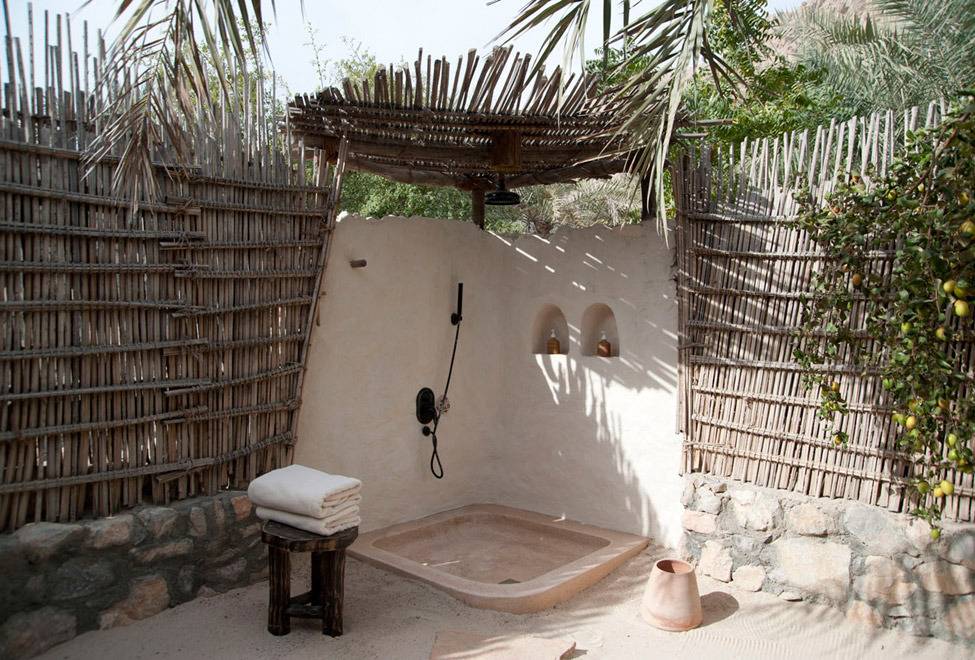 Kozihomi outdoor bathroom design ideas outdoor shower with wood wall
