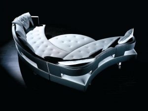 Beautiful Unique Sofa Design With Heart Shaped Layout