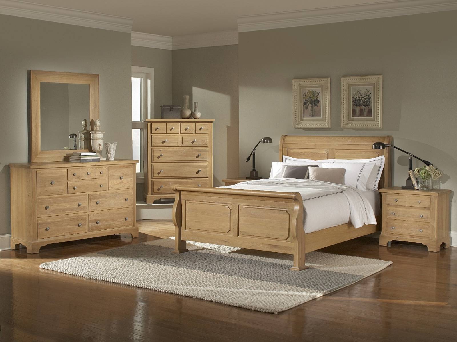 bedroom ideas light wood furniture