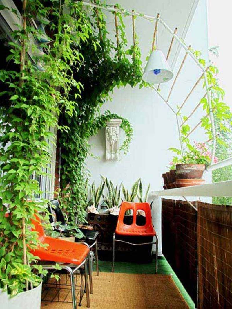 small-balcony-garden-ideas-14