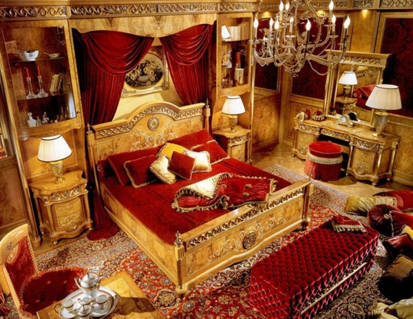 golden bed in baroque style