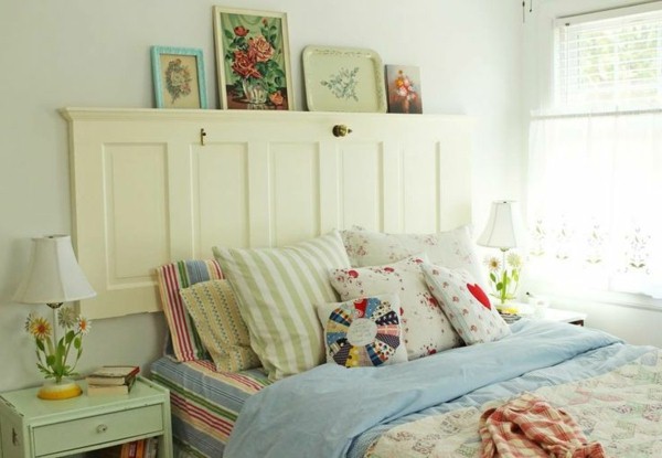 bright color for bedding and pillow