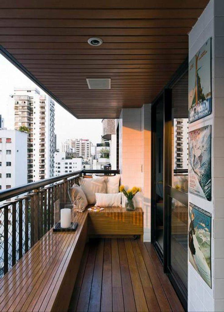 cool idea to decorating a small balcony