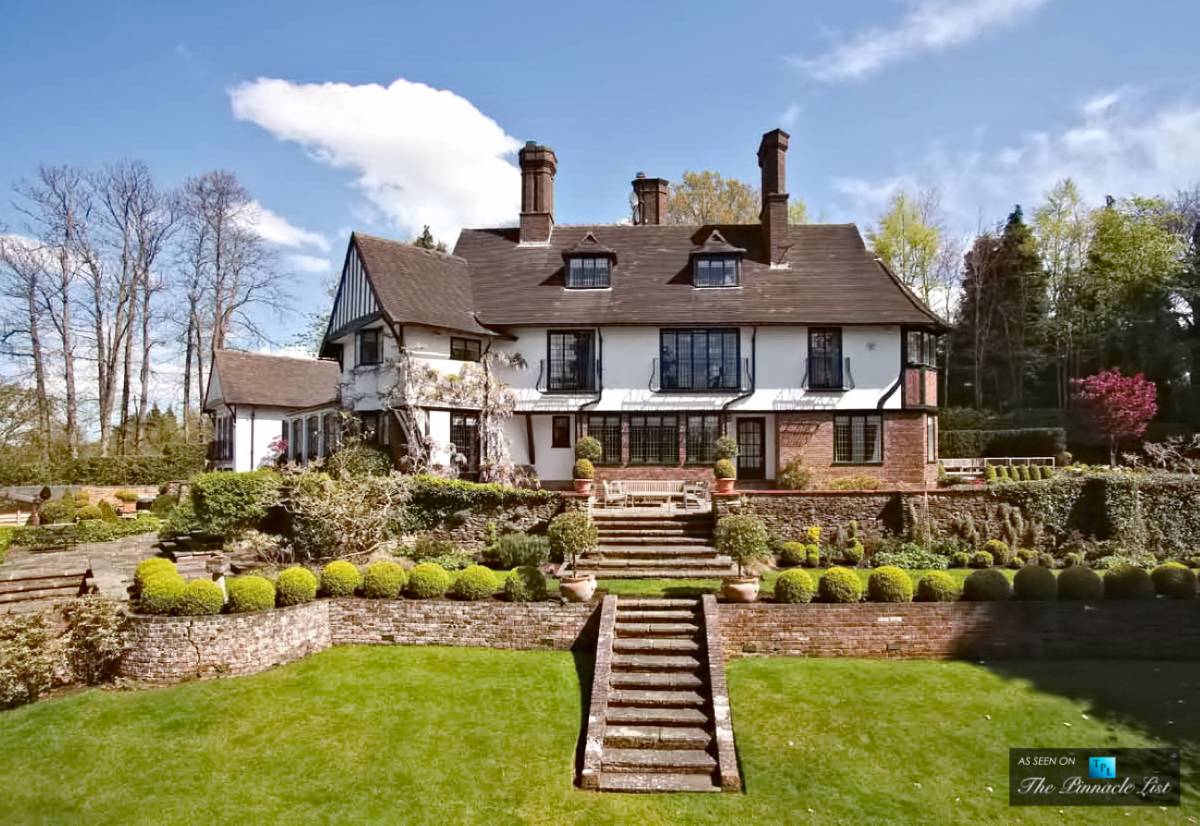 24-john-lennon-former-kenwood-home-wood-lane-st-georges-hill-weybridge-surrey-uk