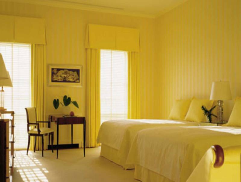 Yellow bedroom paint ideas