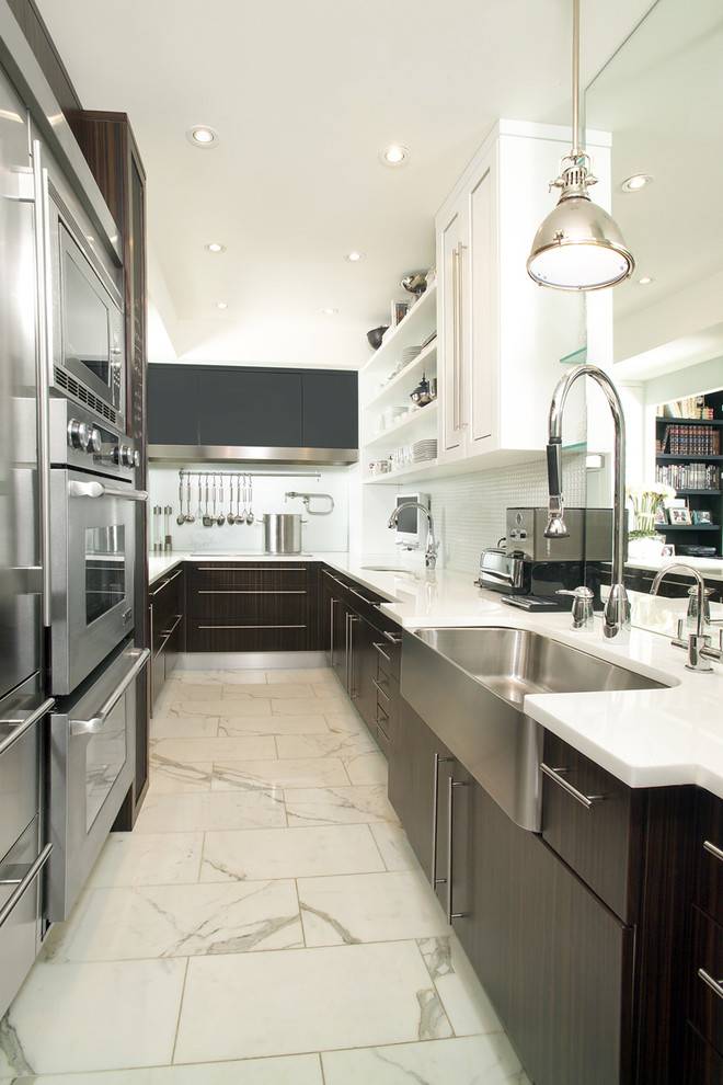 37 Examples Of Galley Kitchen Lighting That Looks Very Impressive