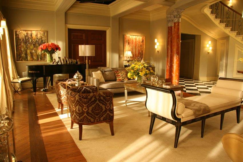 luxury-living-room-sofa-set-in-waldorf-penthouse